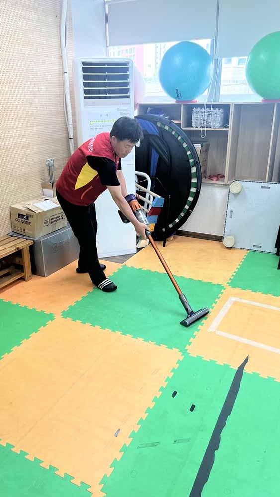 빨간우체통_사진_20250705_2.jpg