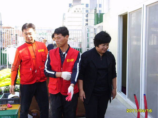 SSL22377.jpg