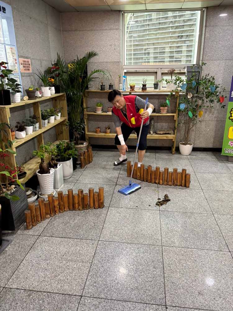 빨간우체통_사진_20250803_10.jpg